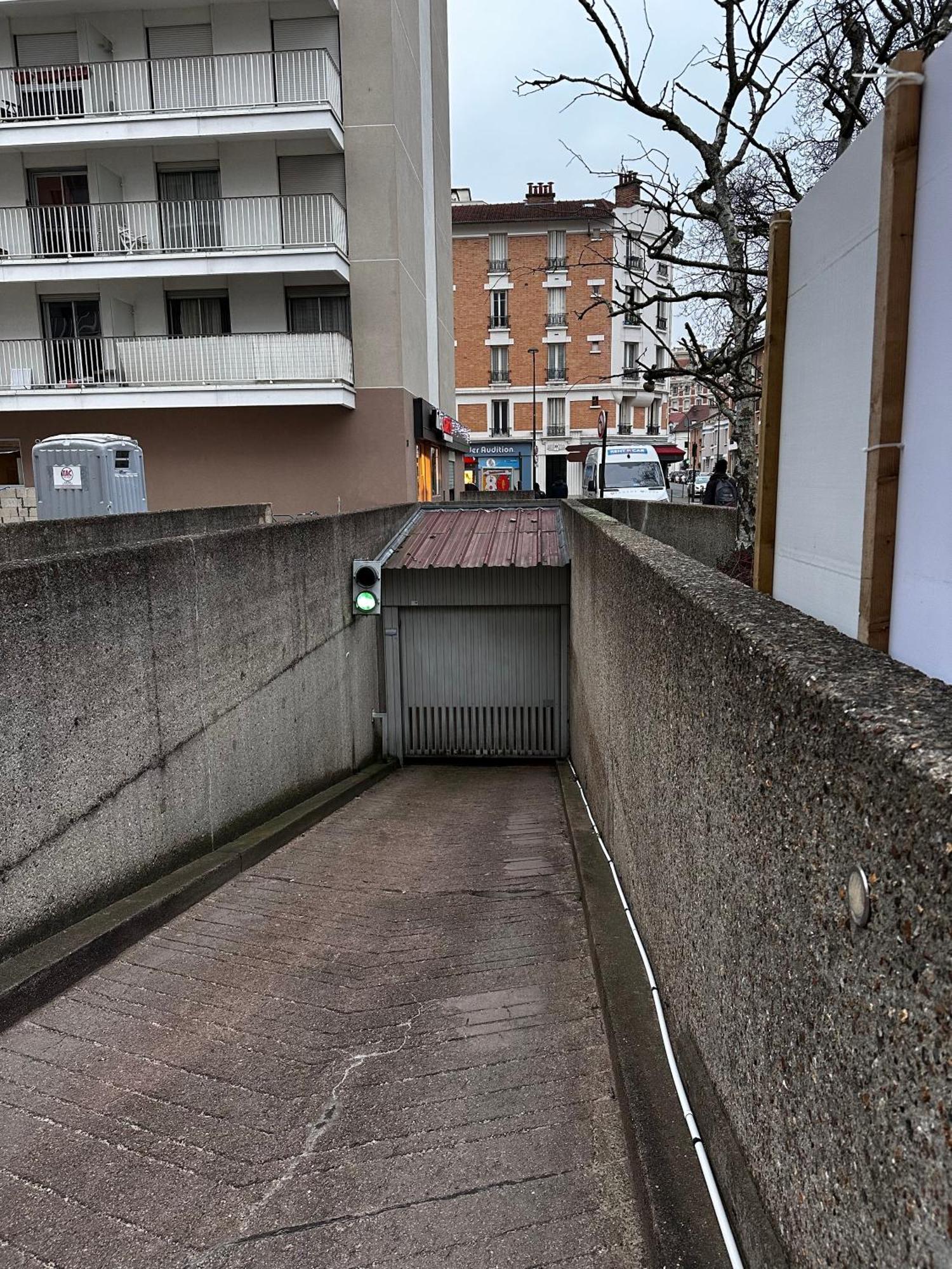 Appartement Entier Calme - Parking Free - Proche Paris Et Chateau - Wifi Hd Vincennes Exterior photo